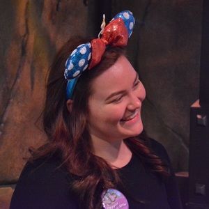 Meet your Posher, Danyin